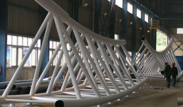 自贡管廊钢结构与桁架结构的管道支架应该如何区分